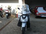Piaggio Carnaby 125, silber - PIAGGIO CARNABY