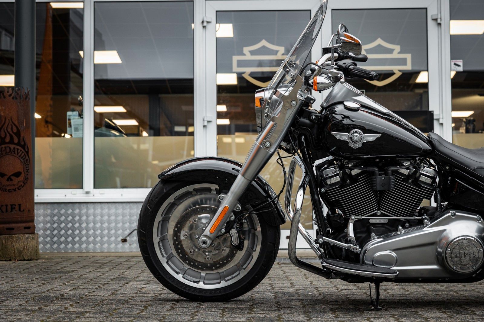 Fahrzeugabbildung Harley-Davidson FLFBS FAT BOY SOFTAIL 114 CUI - Screaming Eagle