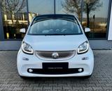 Smart ForTwo WENIG KM*AUTOMAT*KLIMA*PANO*SHZ*TEMP*LED* - Smart ForTwo Gebrauchtwagen in Mannheim