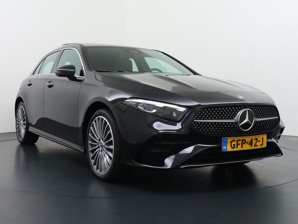 Mercedes-Benz A 250 e Star Edition AMG Line Plus panorama dach