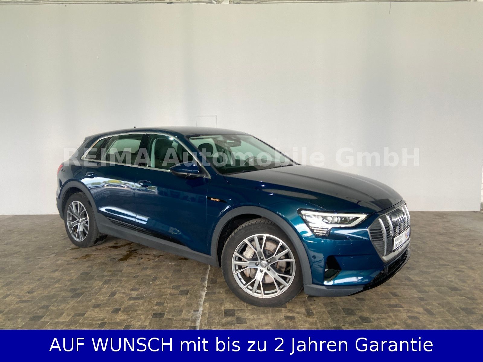 Fahrzeugabbildung Audi e-tron 55 quattro  Edition, Navi, AHK, 1.Hand