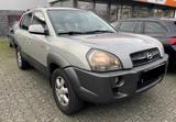 Hyundai Tucson 2.7 GLS 4x4 Automatik Tüv Neu Inspek Gara - gebrauchte Hyundai TUCSON aus dem Jahr 2005