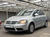 Volkswagen Golf Plus 1.9 TDI Automatik AHK PDC Klimaauto.