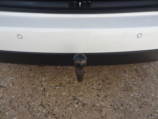 Fahrzeugabbildung Volkswagen CrossTouran/2.Hd/AHK/SitzH/140PS/PDC/Bi-Xenon/