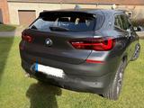 BMW X2 sDrive 18i Advantage Paket Plus   - BMW X2 von privat