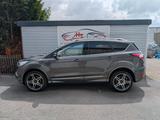 Ford Kuga 1,5 EcoBoost Vignale Aut.NAVI/LEDER/SHZ/AHK - Ford Gebrauchtwagen in Marl