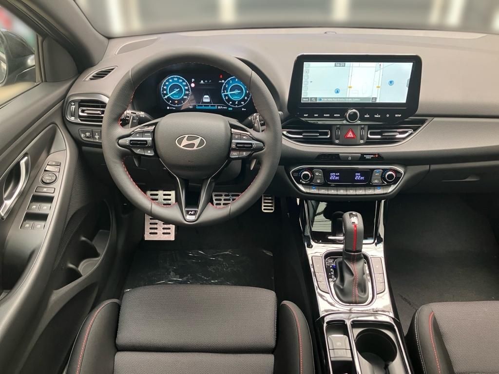 Fahrzeugabbildung Hyundai i30 Kombi 1.5 T-GDI 7-DCT N-Line Pano 2xKlima