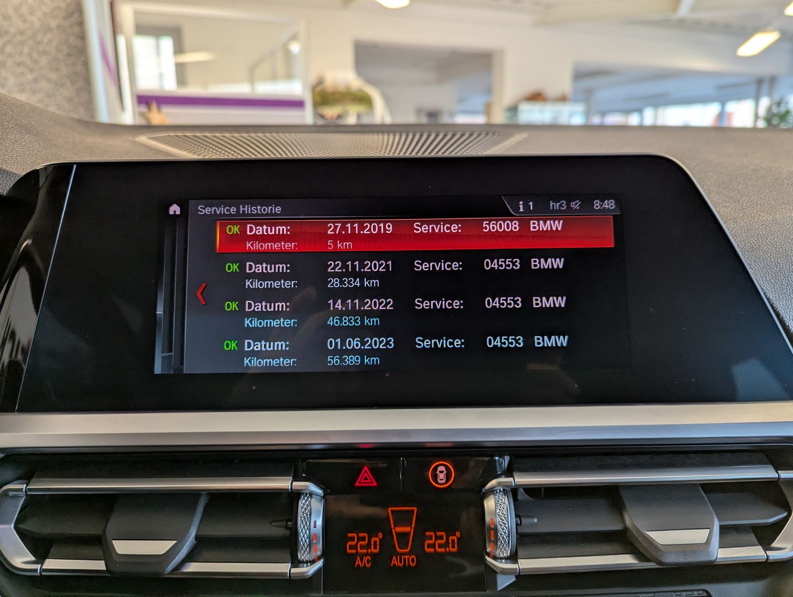 BMW 320 d xDrive Sport Line HUD Shadow LED ACC AHK - Image 33