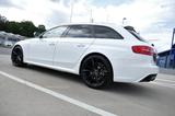 Audi RS4 4.2 V8 FSI S tronic quattro Avant NAVI - Audi: Rs8