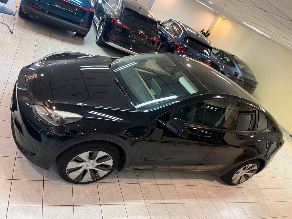 Image of Tesla Model Y