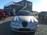 Jaguar S-Type V6 - Jaguar S-Type mit Schiebedach