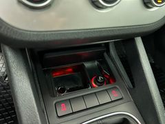 VW Eos 2.0 TDI / NUR 105.tKM / CABRIO / PANO / VW Eos 2.0 TDI / NUR 105.tKM / CABRIO / PANO /