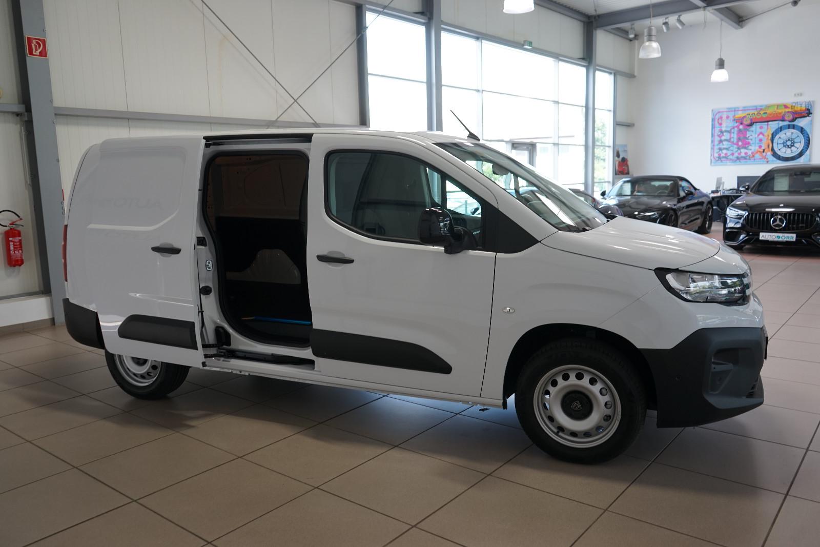 Peugeot Partner XL Diesel 130 L2H1 Automatik Holz+Kamera