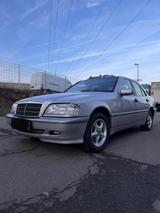 Mercedes-Benz C 230 W202 Sehr gepflegt 