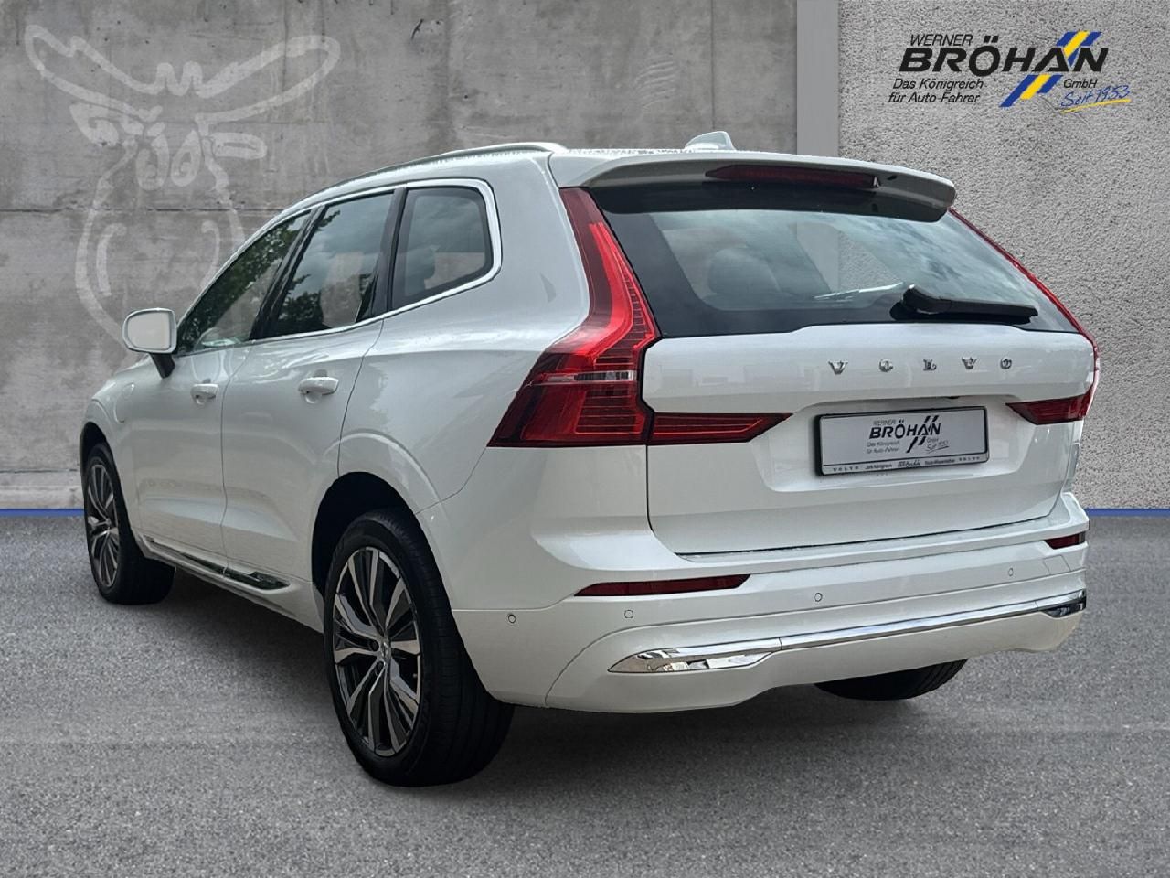 Fahrzeugabbildung Volvo XC60 Inscription Recharge Plug-In Hybrid AWD