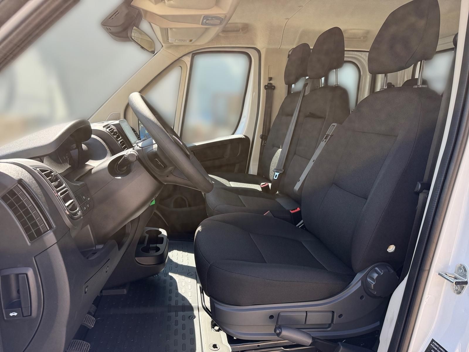 Fahrzeugabbildung Fiat Ducato Maxi L3 Doka Pritschenwagen 140 MT6
