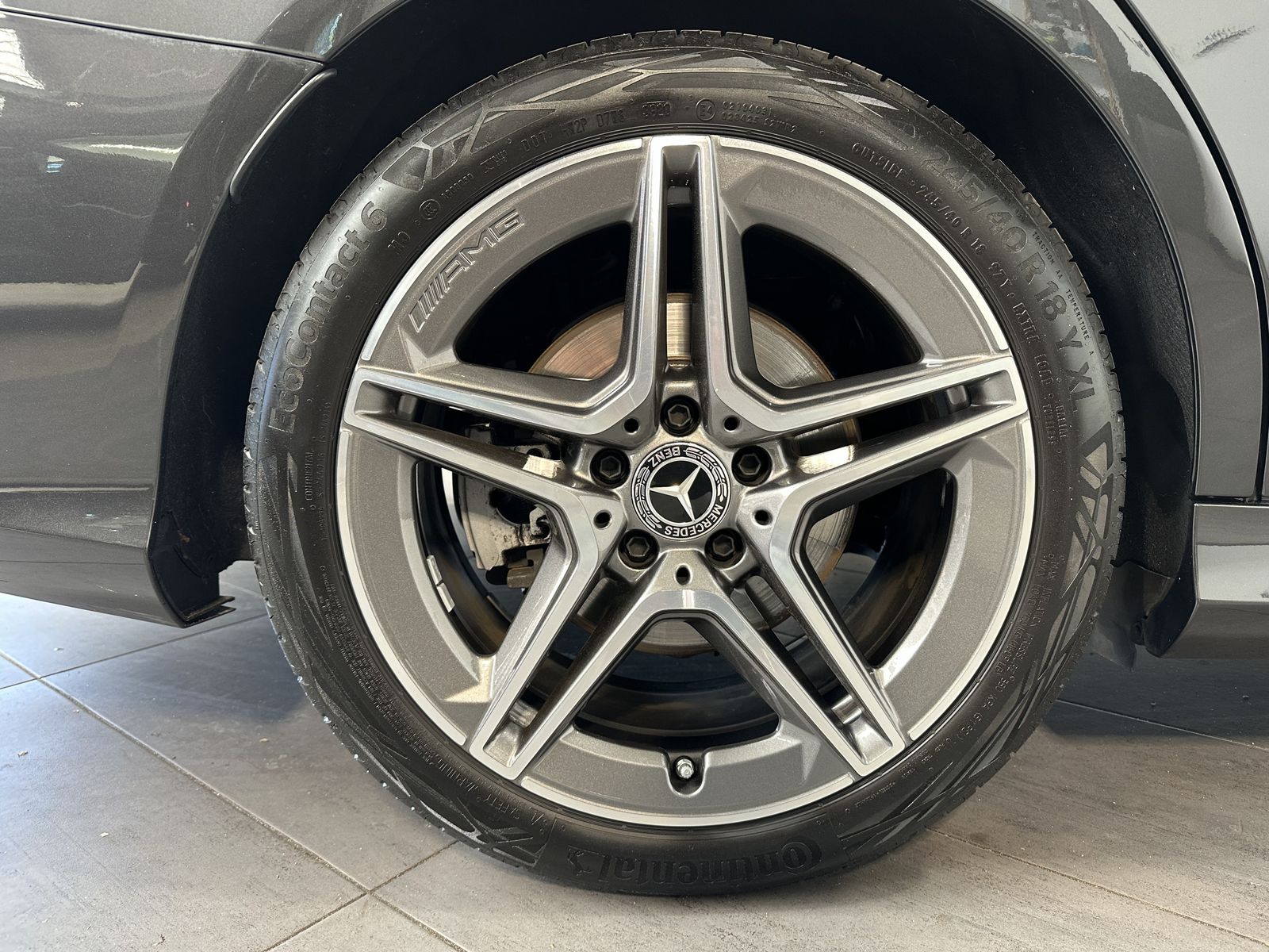 Fahrzeugabbildung Mercedes-Benz C 300d T AMG-Line NAV+LED+BURMESTER+VCOCKPIT+HUD