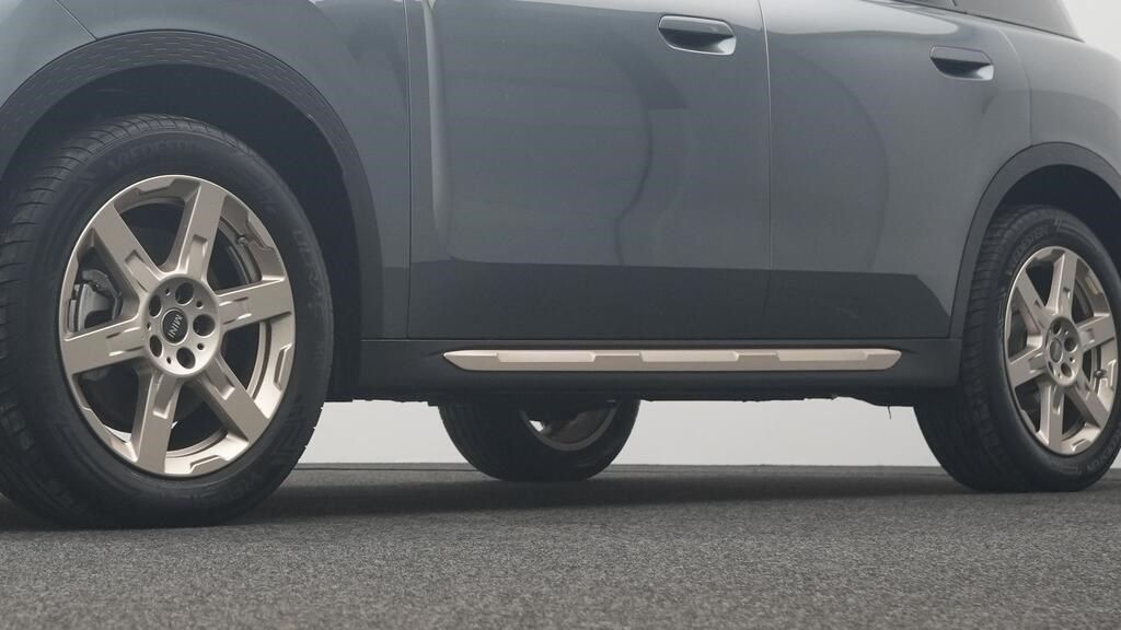 Fahrzeugabbildung MINI Countryman C Head-Up DAB LED Pano.Dach Shz