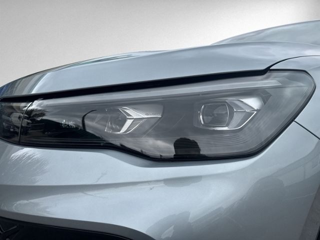 Tiguan 2.0 TDI DSG R-LINE AHK+NAVI.+ACC+HEAD-UP+