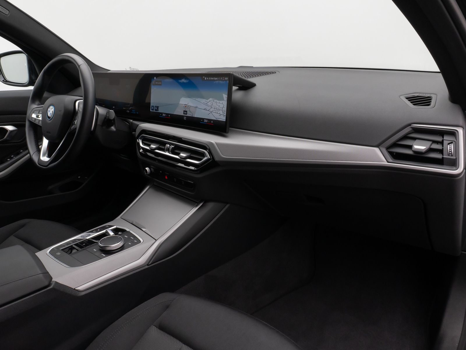Fahrzeugabbildung BMW 320e DAB Widscreen Lordos Geschwindigkeitsreg