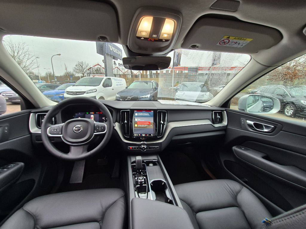 Fahrzeugabbildung Volvo XC60 B5 B AWD Core+Fahrerassist+Leder+Allwetter
