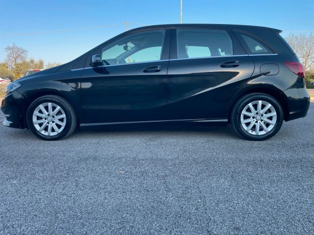 MERCEDES-BENZ Mercedes-benz B 180 d Business