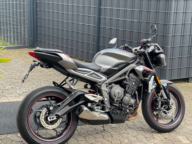 Triumph Street Triple 765 R *Neuwertig*Quickshifter*