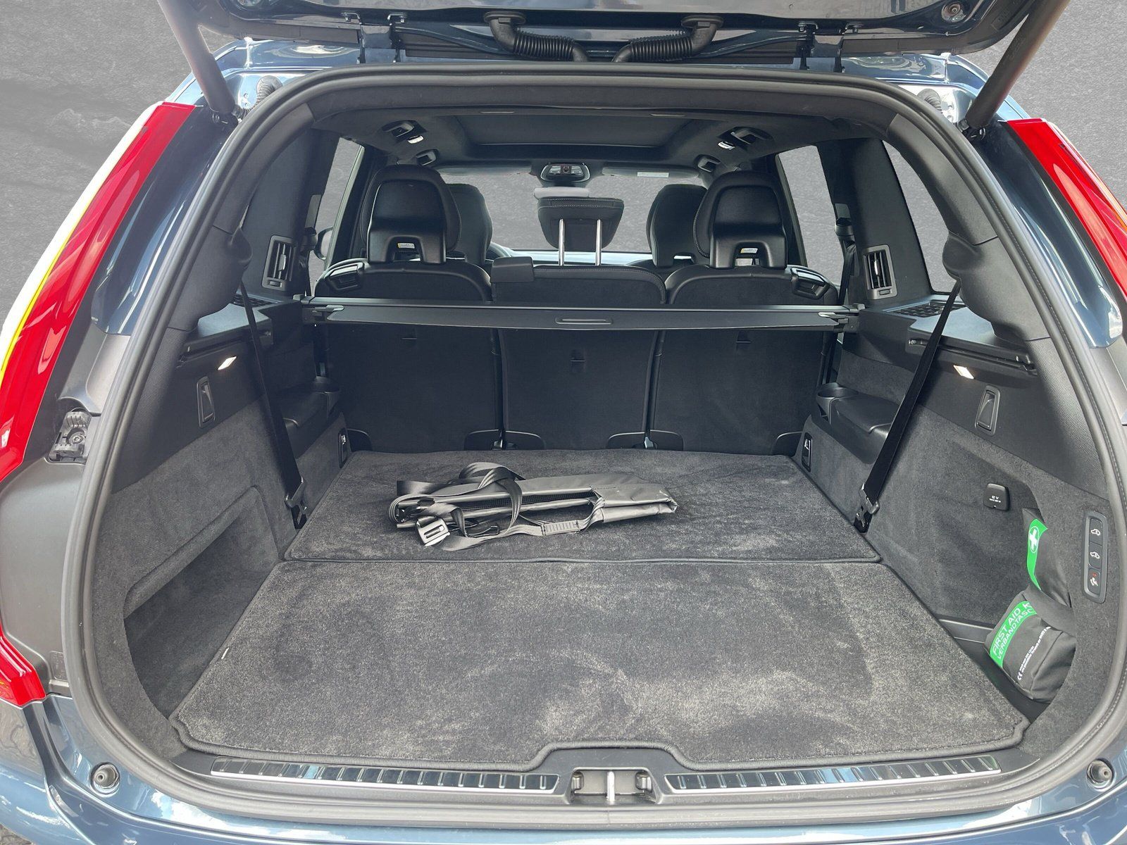 Volvo XC90 T8 Ultra Dark AHK 360 °Kam. GJ Reifen etc foto 11