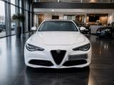 Alfa Romeo Giulia 2,2 JTD - weiß / Panoramadach - Alfa Romeo Giulia von privat