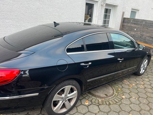 Volkswagen Passat CC 2.0 TDI