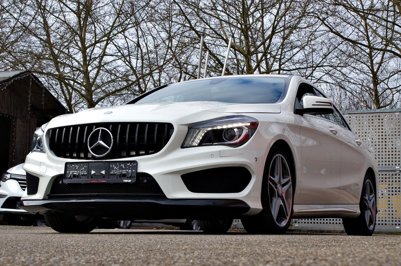 MERCEDES-BENZ CLA 200 d  AMG Line/LEDER/AUTOMATIK