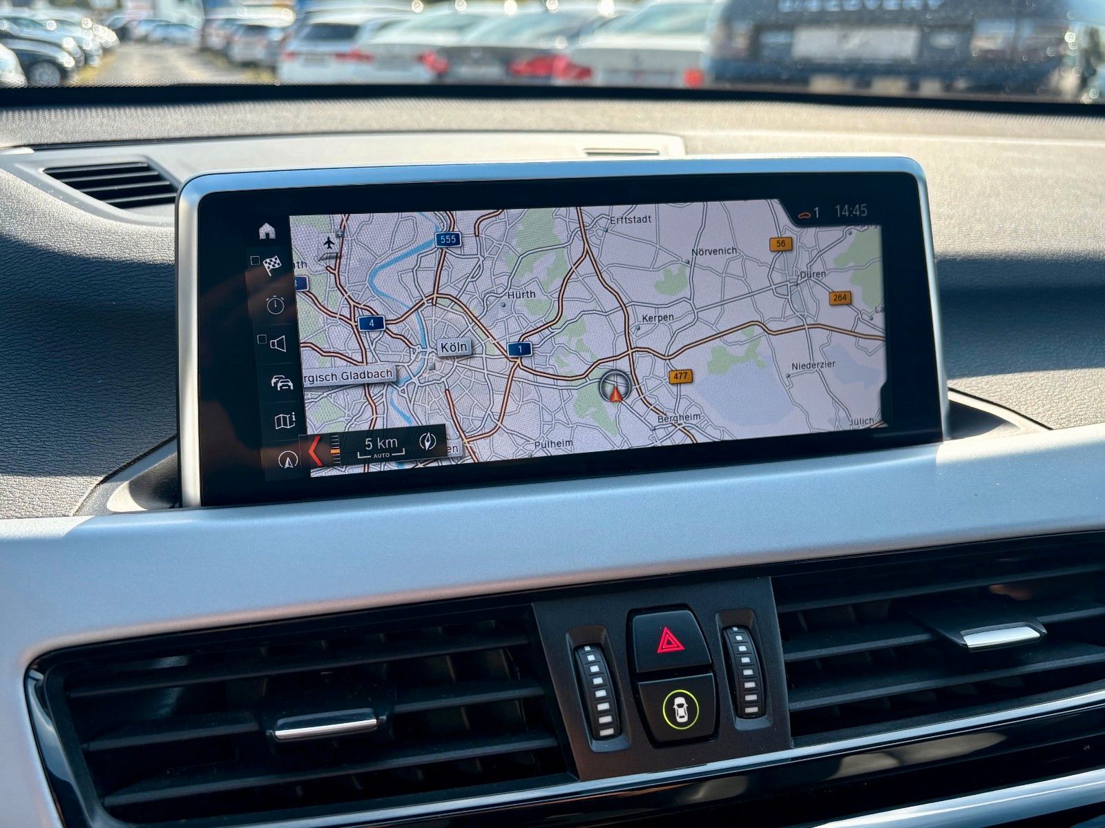Fahrzeugabbildung BMW X1 sDrive18d Aut. Navi Leder M SPORTLENKRAD 1.HD