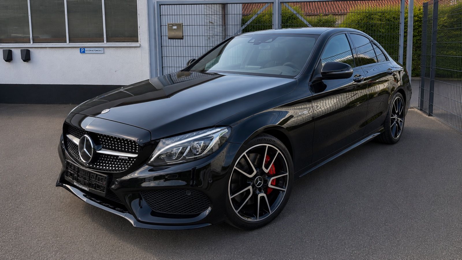 MERCEDES-BENZ C 43 AMG UNFALLFFREI BURMESTER HEADUP GARANTIE