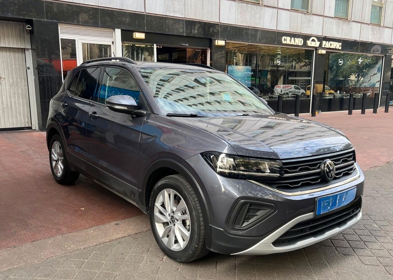 Volkswagen T-Cross 1.0 TSI 85 kW Life imagem 2