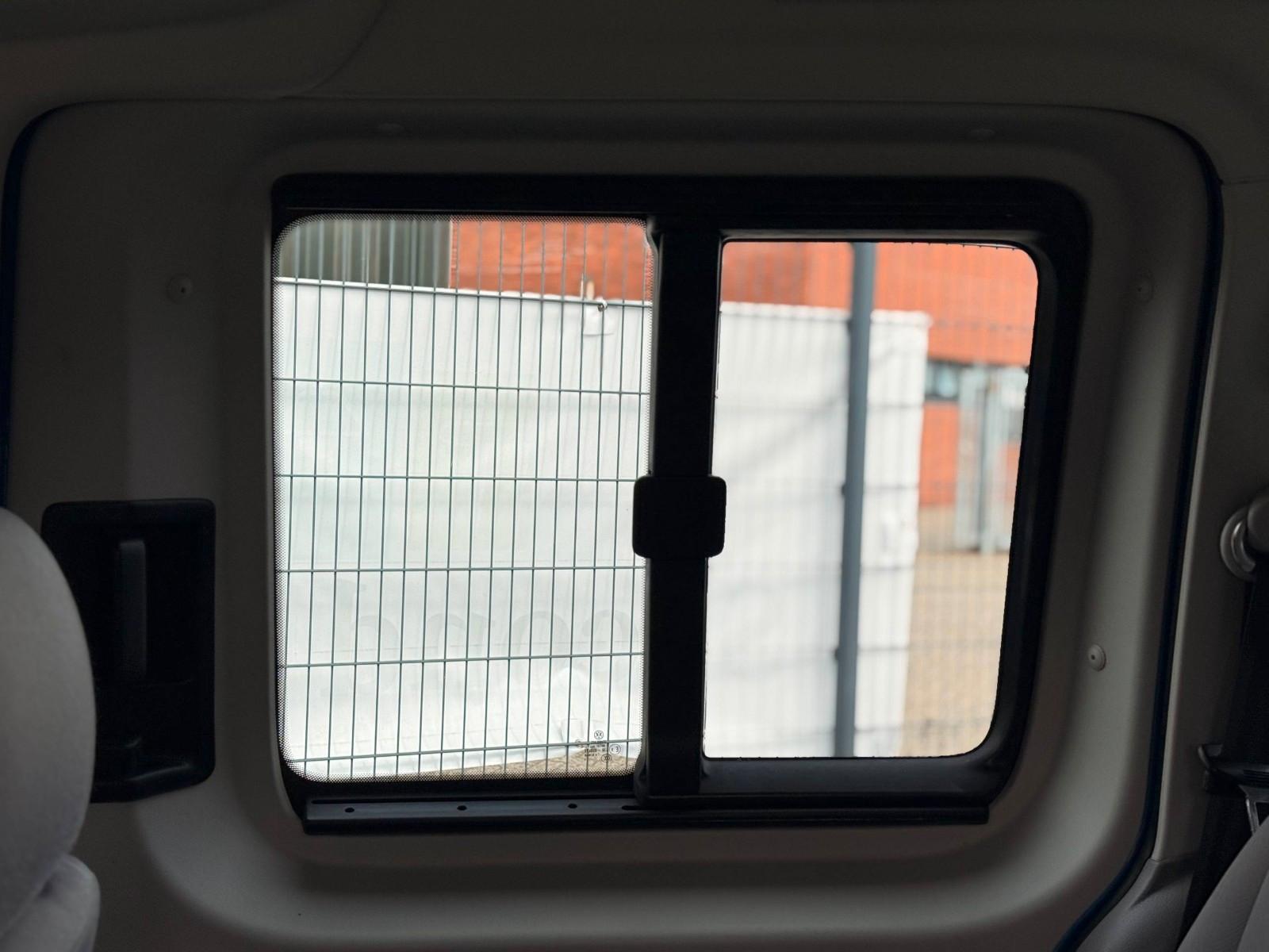Volkswagen Caddy Maxi Life 1.9 TDI *7-SITZ*AHK*TÜV&SERIVCE*