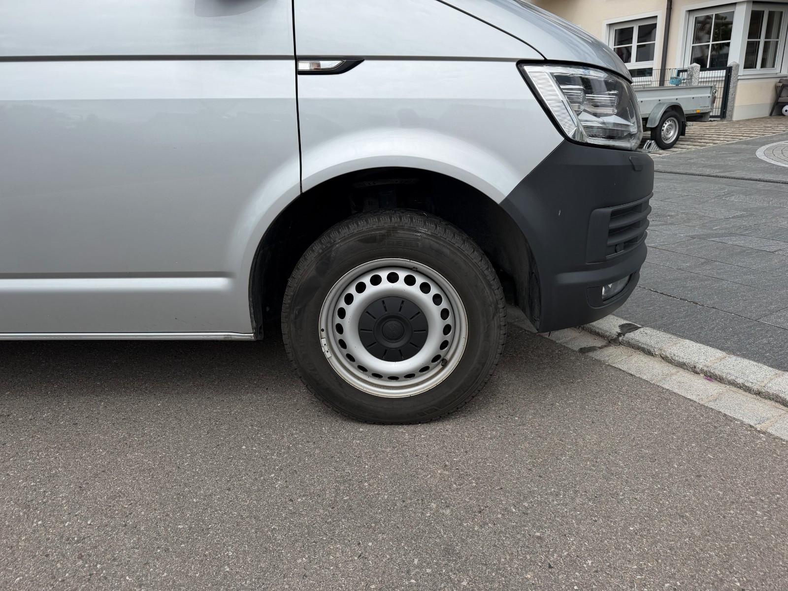 Volkswagen T6 Kasten TDI, lückenlos Scheckheft, TOP-Zustand
