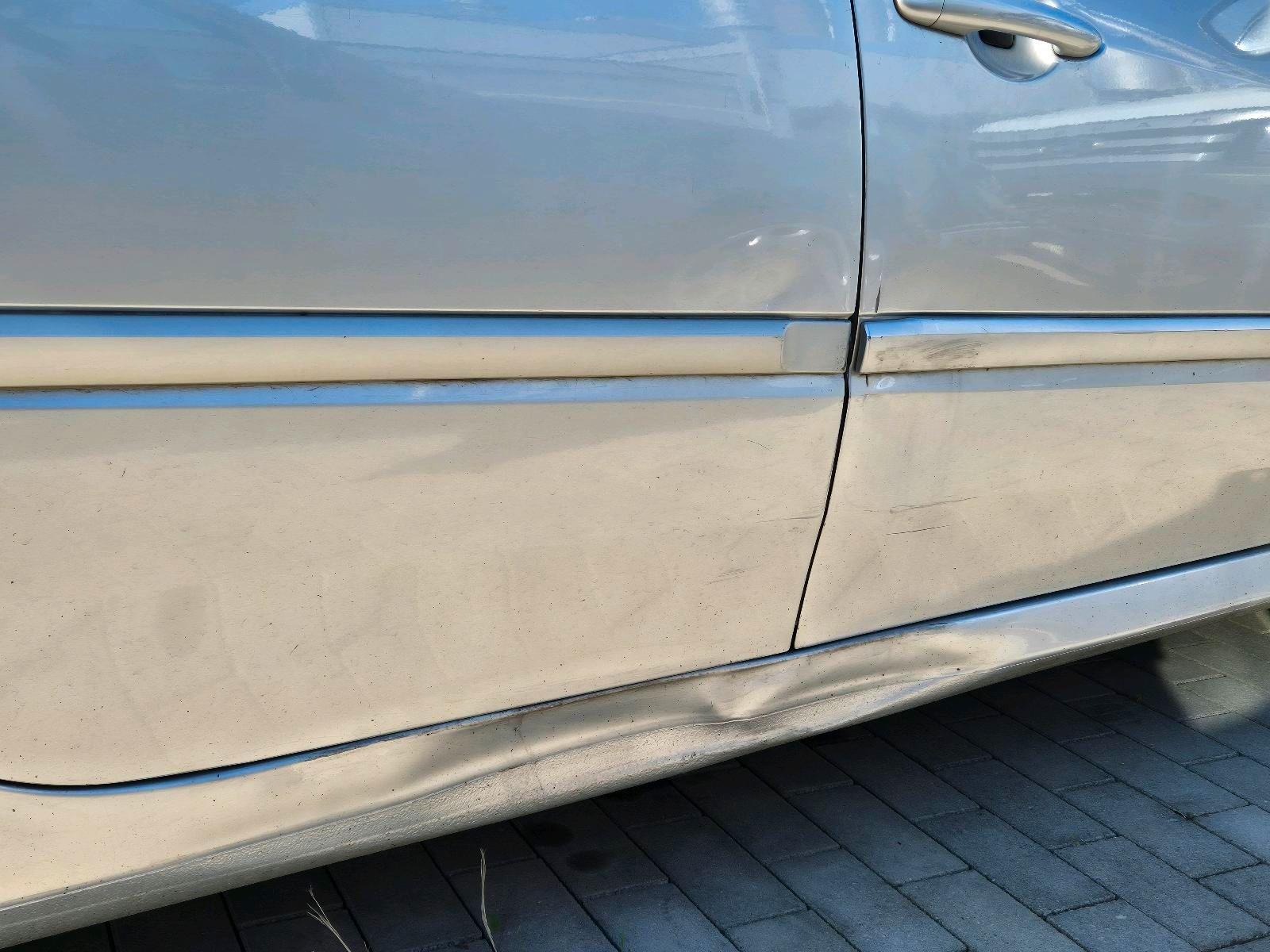 Renault Laguna 2010 — photo 5