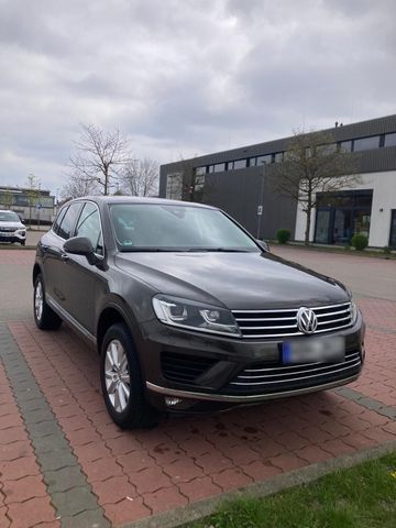 VW Volkswagen Touareg 2015