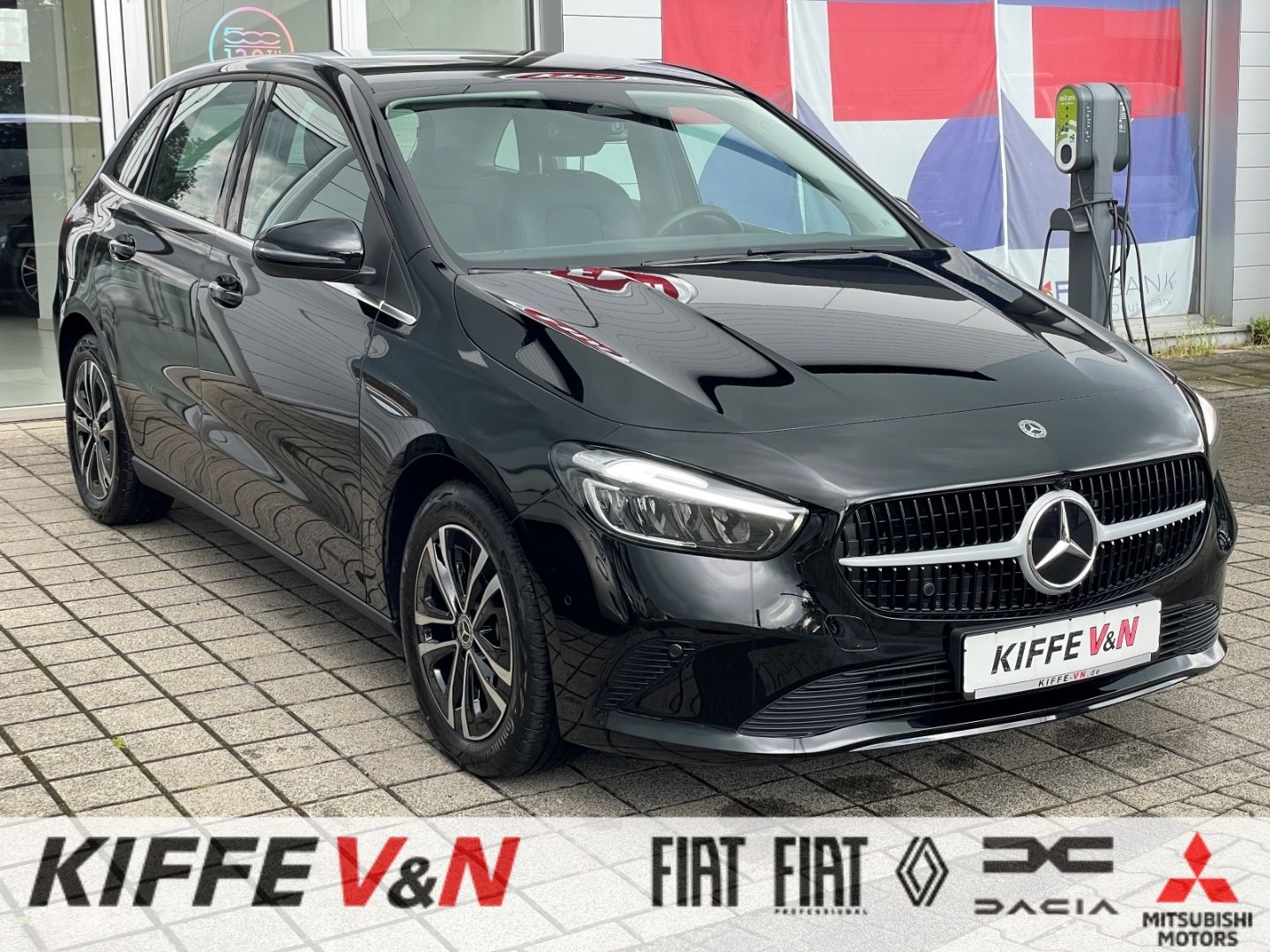 MERCEDES-BENZ B 250 E ADVANCED NAVI KAMERA SITZ-HZ LENK-HZ LED
