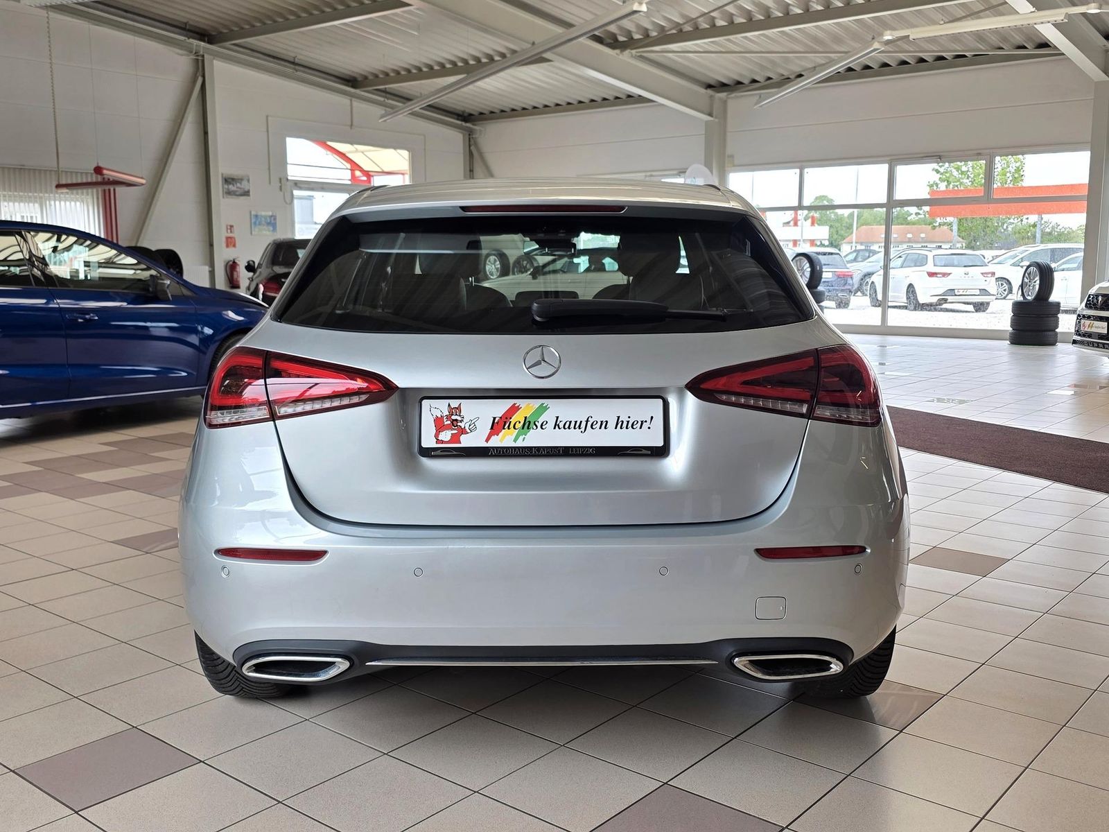 Fahrzeugabbildung Mercedes-Benz A 200 /LED/Navi/MBUX/DAB/VZE/Park-As./Induktion
