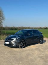 Toyota C-HR 1.8-l-VVTi Hybrid Team Deutschland Team... - Deutschland gebraucht