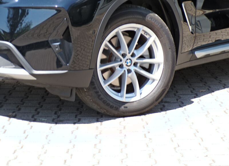 BMW X3 xDrive20d LED Drive/ParkAssist Sportsitze LM foto 4
