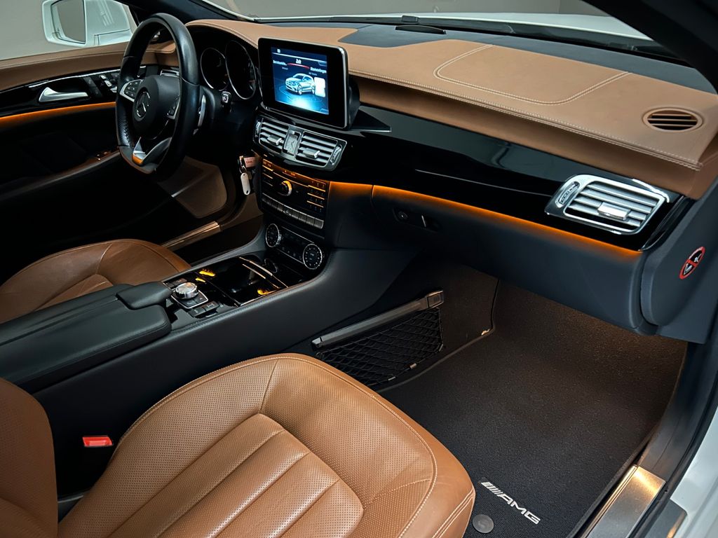 Mercedes-Benz CLS 400 CLS400 Shooting Brake *AMG*HOLZBODEN*MAGNO*B&O*