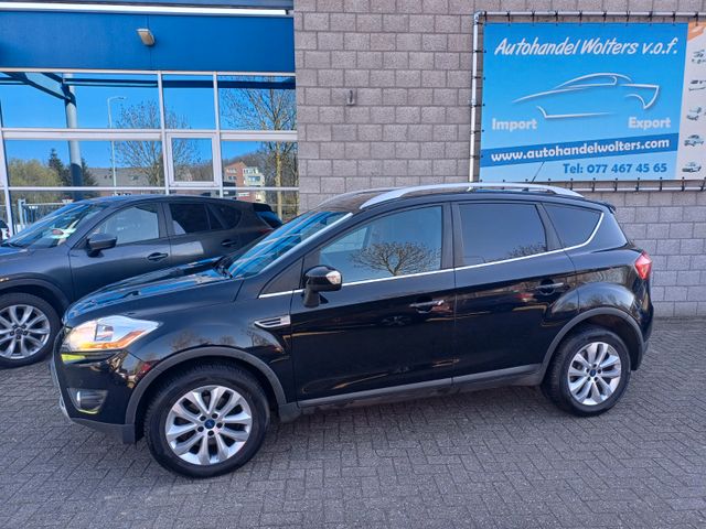 Ford Kuga Titanium 2.0 TDCI 4X4 Navi kamera klima