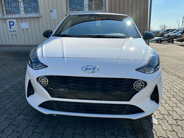 Hyundai i10 1.0 CONNECT & GO - NAVI - SOFORT