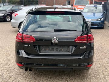 Volkswagen Golf - 5