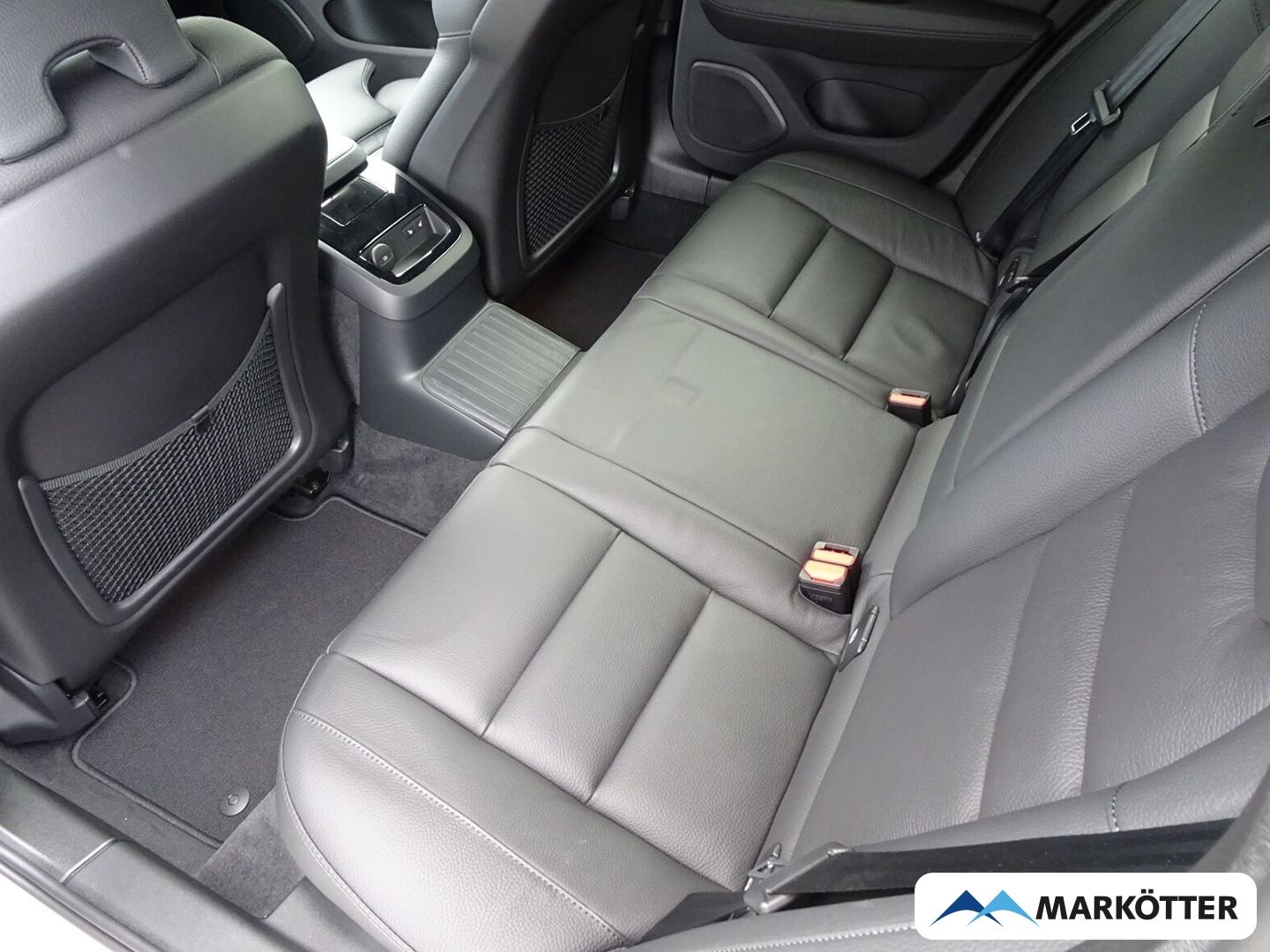 Volvo V60 T6 Plus Dark ACC/CAM/BLIS/4xSHZ/LHZ foto 7