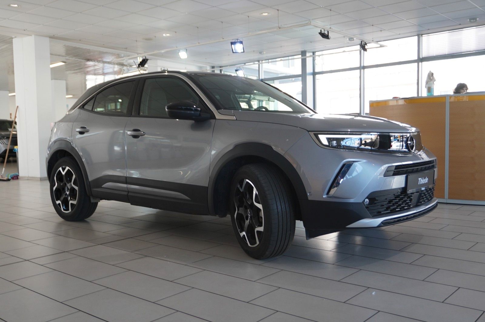 Fahrzeugabbildung Opel Mokka-e ULTIMATE 3-PHASIG NAVI/LED/KAMERA/DAB+