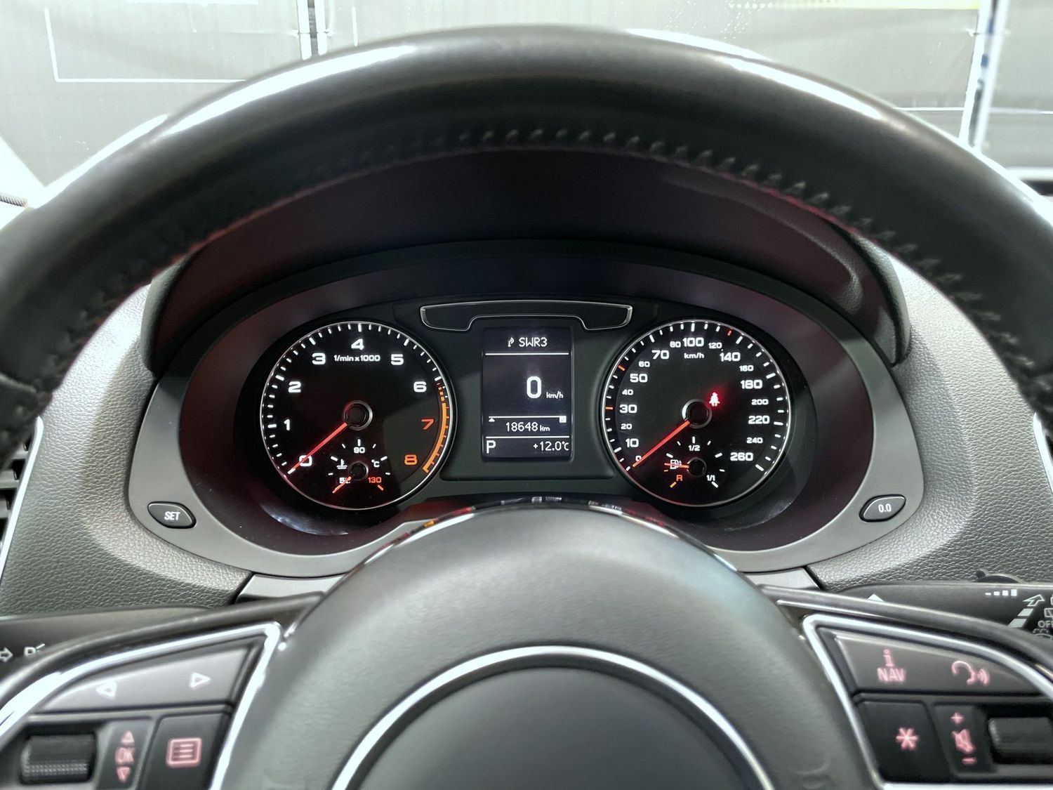 Fahrzeugabbildung Audi Q3 sport #Keyless#PDC#Navi#DAB