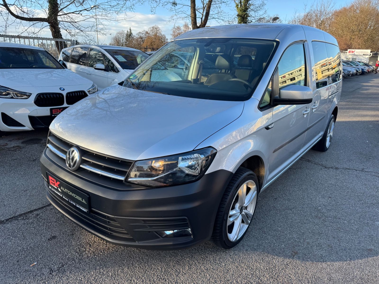 VW Caddy PKW Maxi Trendline BMT Aut Navi PDC AHK